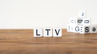 LTV（ライフタイムバリュー）の使い方とは？ 業務への活用方法や算出方法を紹介